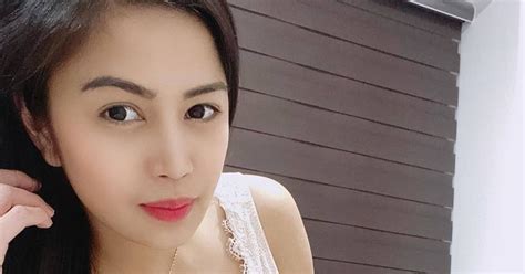 Dengan Istri Montok Bening Full Ngewe .
